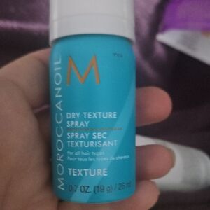 Moroccanoil Texture Spray in Vibrant Blue